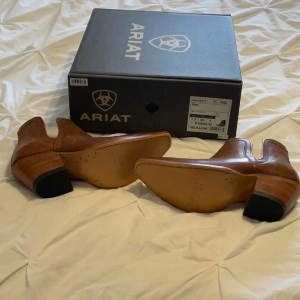 NIB Ariat Dixon Brown Lizard Print Boots - Picture 3 of 4